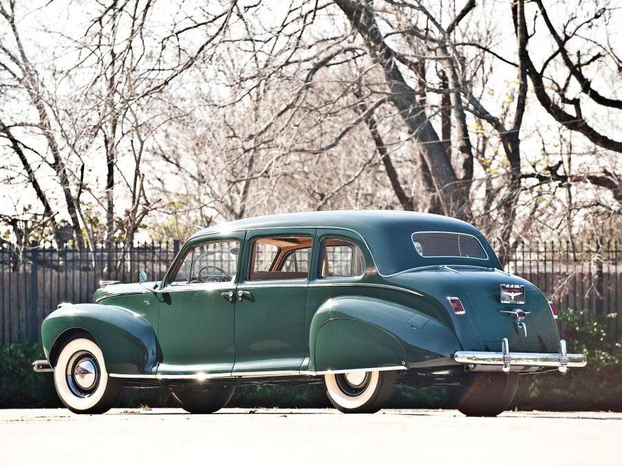  Lincoln Custom Limousine 1941 года  (фото 20 из 27)
